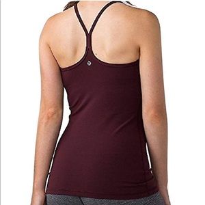 Lululemon women’s power Y tank